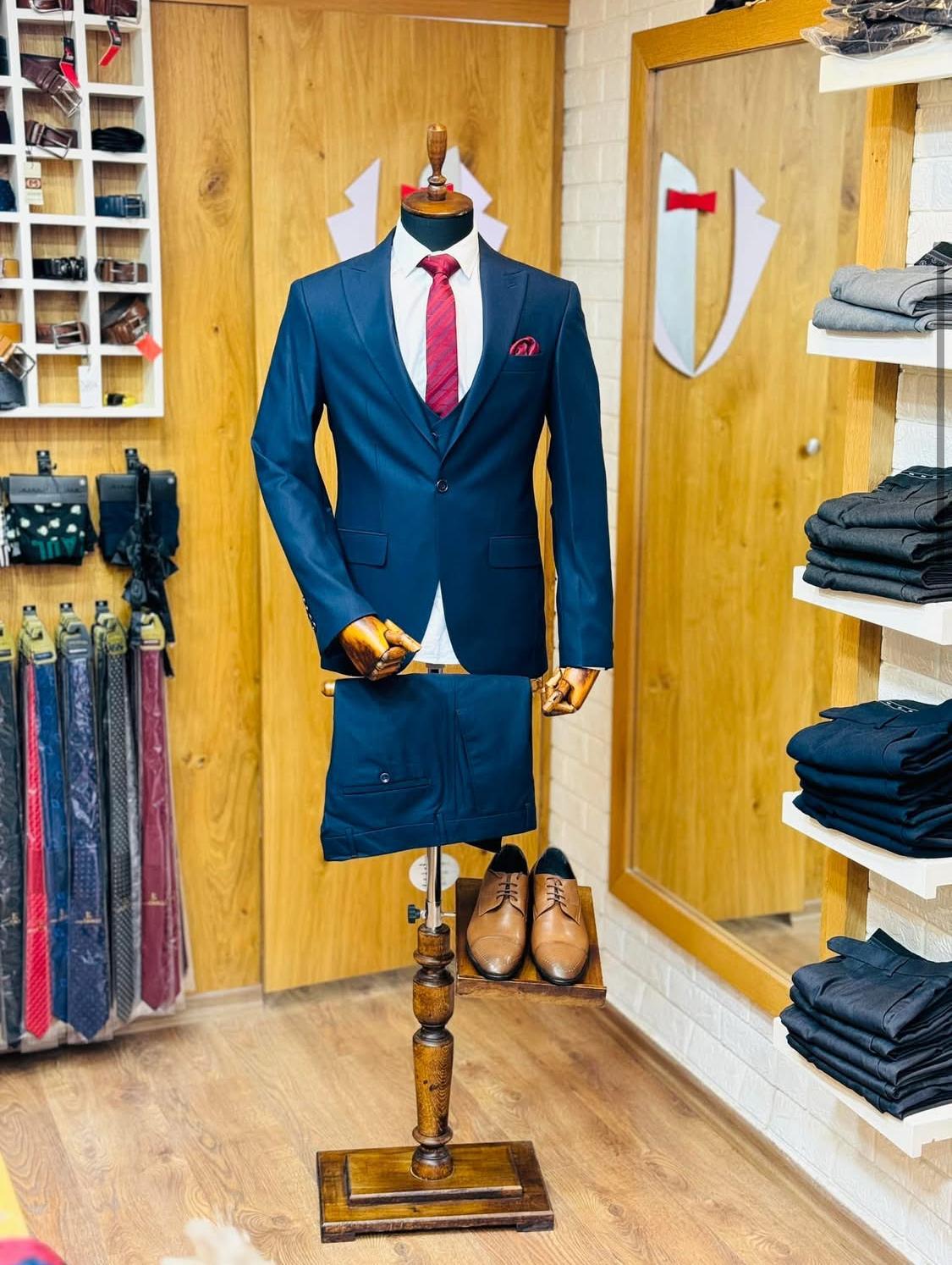 جنين - دوار يحيى عياش - عمارة الصليب مقابل شركة اوريدو للاتصالات